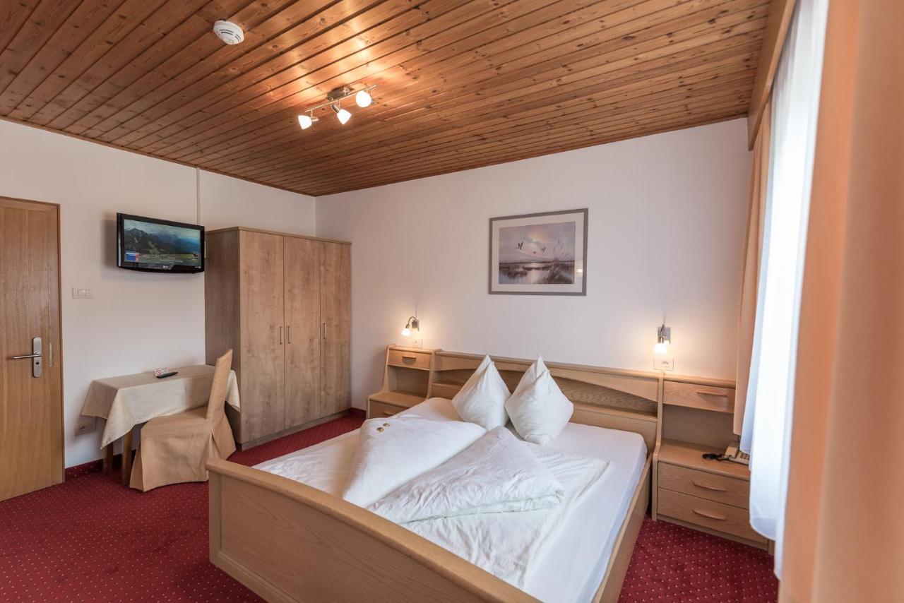 Hotel B&B Feldmessner 布鲁尼科 外观 照片