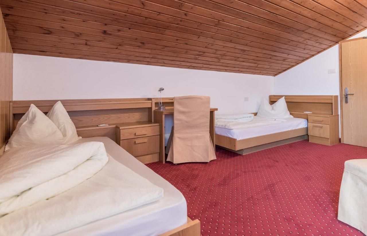 Hotel B&B Feldmessner 布鲁尼科 外观 照片